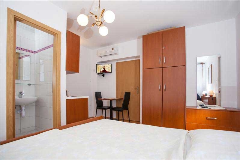 Povoljni apartmani Makarska - Apartman Marita S2 / 04